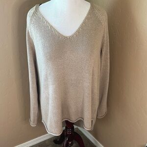 H&M Women's V-Neck Sweater in Beige